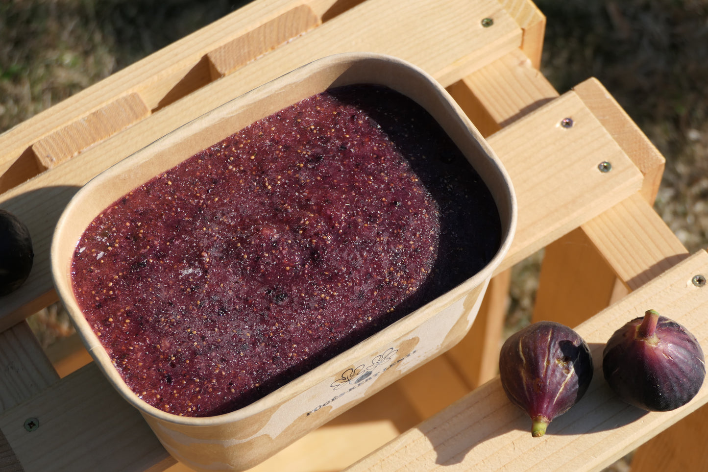 Gyorsfagyasztott lilafüge püré